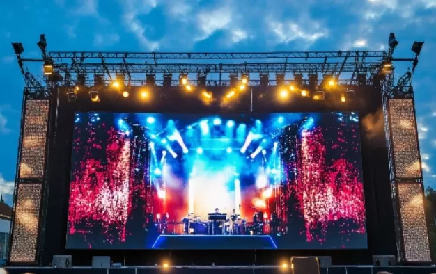 Why Choose an LED Screen for Stage Performances?