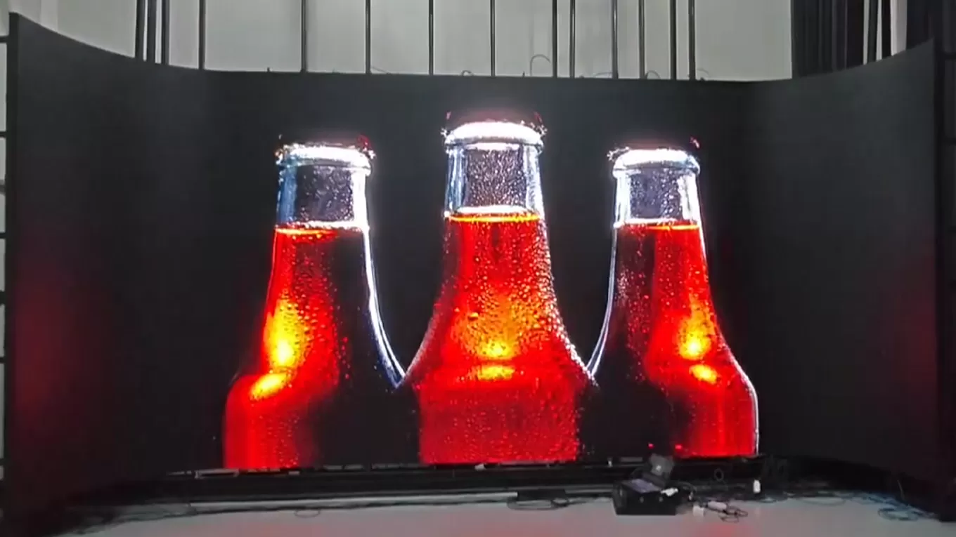 COB SERIE DE PANTALLA flexible suave (P0.625,P0.78,P0.93,P1.25,P1.56,P1.87) de vídeo